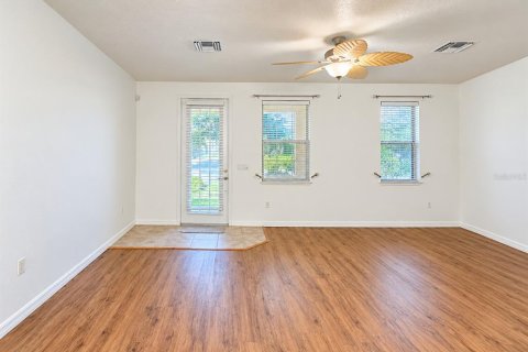 Touwnhouse à louer à Sarasota, Floride: 3 chambres, 154.31 m2 № 2415268 - photo 9