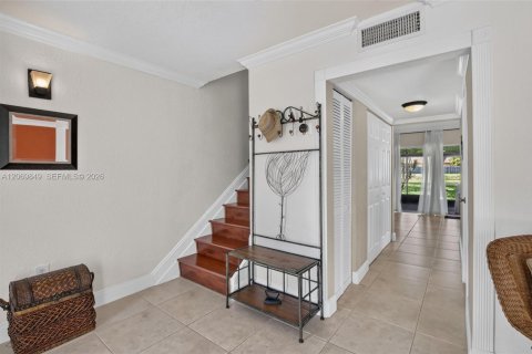 Townhouse in Sunrise, Florida 3 bedrooms, 125.7 sq.m. № 2302084 - photo 11