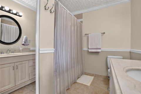 Townhouse in Sunrise, Florida 3 bedrooms, 125.7 sq.m. № 2302084 - photo 27