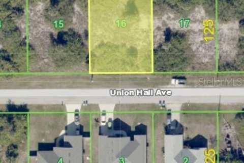 Terreno en venta en Port Charlotte, Florida № 2165555 - foto 3