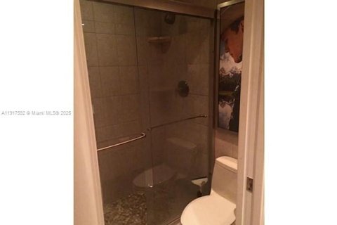 Copropriété à vendre à Aventura, Floride: 1 chambre, 68.84 m2 № 1974477 - photo 19