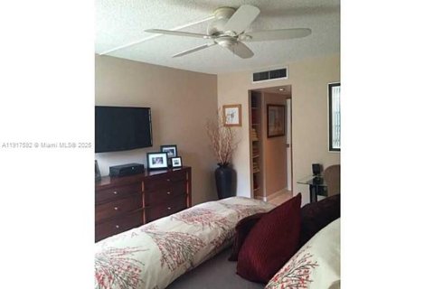 Copropriété à vendre à Aventura, Floride: 1 chambre, 68.84 m2 № 1974477 - photo 26
