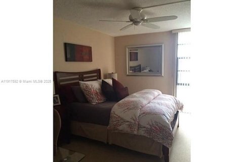 Copropriété à vendre à Aventura, Floride: 1 chambre, 68.84 m2 № 1974477 - photo 27