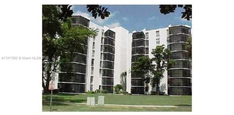 Condo à Aventura, Floride, 1 chambre  № 1974477