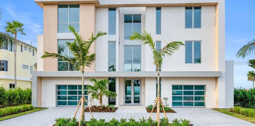 House in Longboat Key, Florida 4 bedrooms, 614.64 sq.m. № 2096218