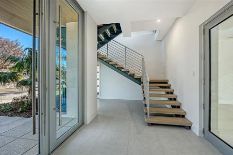 House in Longboat Key, Florida 4 bedrooms, 614.64 sq.m. № 2096218 - photo 8