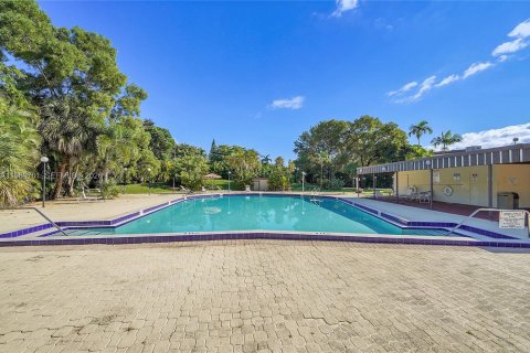 Condominio en alquiler en Plantation, Florida, 1 dormitorio, 61.32 m2 № 2030499 - foto 22