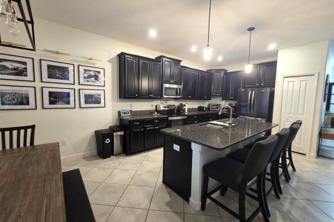 House in Riverview, Florida 4 bedrooms, 237.37 sq.m. № 1820981 - photo 5