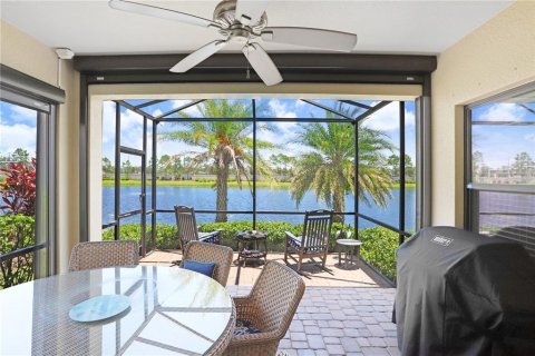 House in Sarasota, Florida 2 bedrooms, 132.11 sq.m. № 1801773 - photo 21