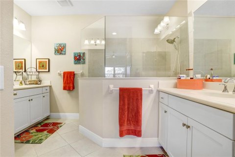 House in Sarasota, Florida 2 bedrooms, 132.11 sq.m. № 1801773 - photo 16