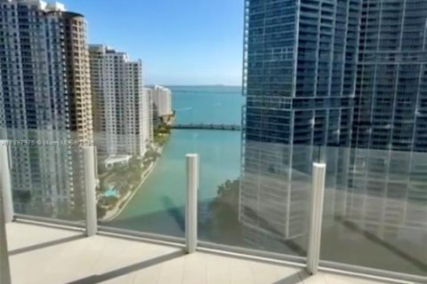 Снять в аренду кондоминиум в Майами, Флорида 2 спальни, 148.64м2, № 1953370 - фото 11