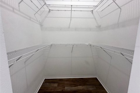 Casa en alquiler en Oviedo, Florida, 4 dormitorios, 187.2 m2 № 1919631 - foto 18