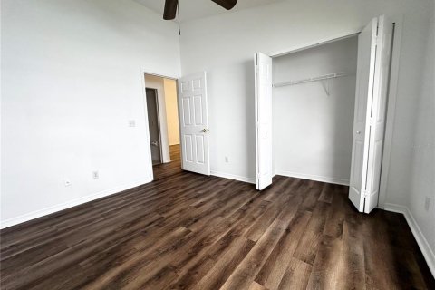 Casa en alquiler en Oviedo, Florida, 4 dormitorios, 187.2 m2 № 1919631 - foto 19
