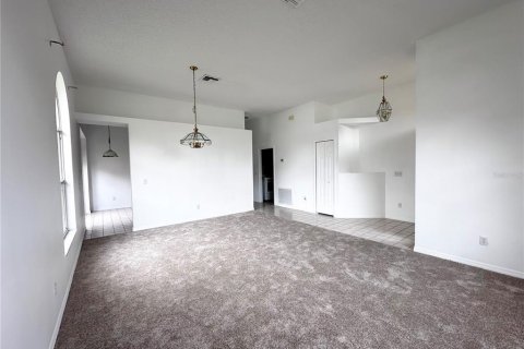 Casa en alquiler en Oviedo, Florida, 4 dormitorios, 187.2 m2 № 1919631 - foto 16