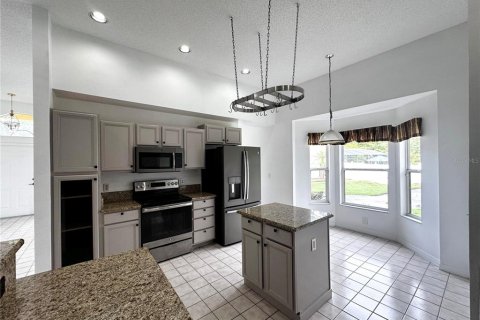 Casa en alquiler en Oviedo, Florida, 4 dormitorios, 187.2 m2 № 1919631 - foto 2