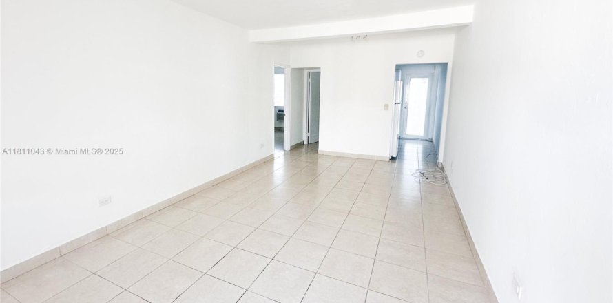 Appartement à Miami Beach, Floride 1 chambre, 646.6 m2 № 1756550