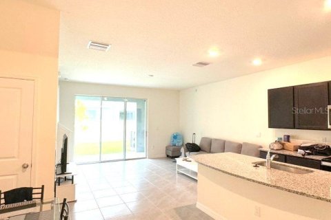 Touwnhouse à vendre à Wesley Chapel, Floride: 3 chambres, 155.43 m2 № 1652065 - photo 14