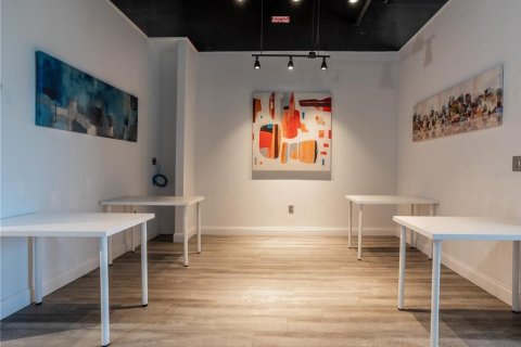 Propiedad comercial en alquiler en Orlando, Florida, 93.46 m2 № 1849495 - foto 16