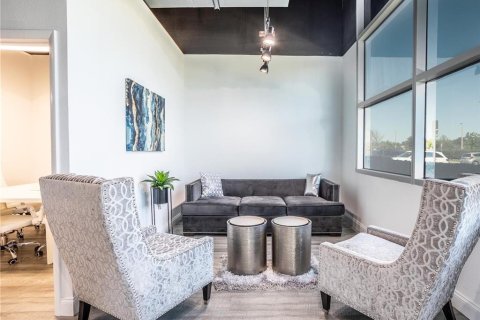 Propiedad comercial en alquiler en Orlando, Florida, 93.46 m2 № 1849495 - foto 7