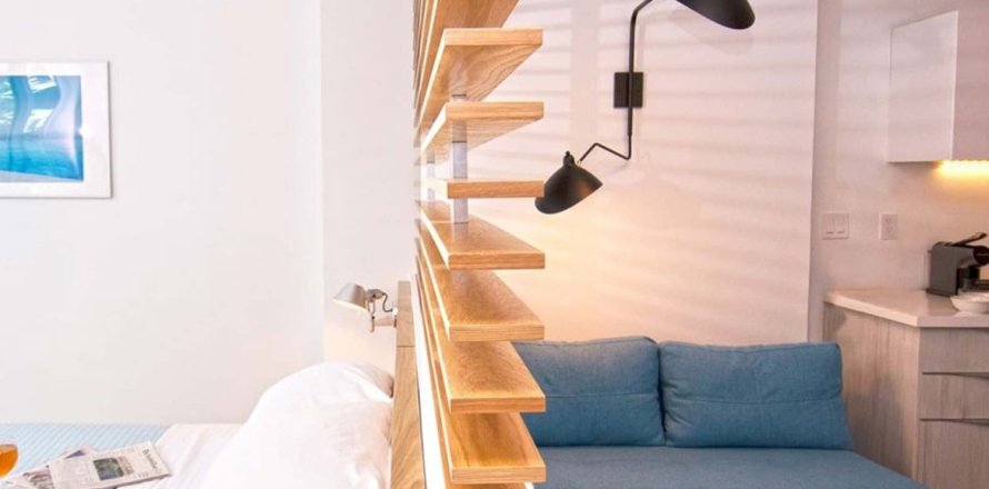 Studio in Miami Beach, Florida in 6080 COLLINS BEACH HOUSE № 436