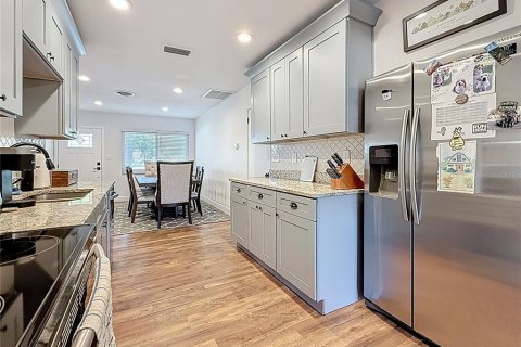 Casa en venta en Saint Petersburg, Florida, 3 dormitorios, 124.86 m2 № 1576353 - foto 12