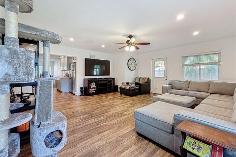 Casa en venta en Saint Petersburg, Florida, 3 dormitorios, 124.86 m2 № 1576353 - foto 16