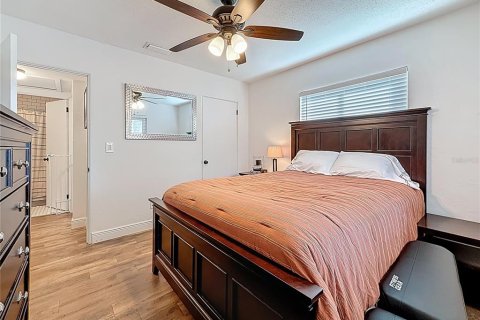 Casa en venta en Saint Petersburg, Florida, 3 dormitorios, 124.86 m2 № 1576353 - foto 22