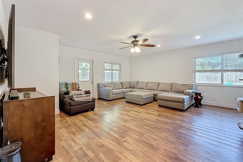 Casa en venta en Saint Petersburg, Florida, 3 dormitorios, 124.86 m2 № 1576353 - foto 15