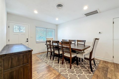 Casa en venta en Saint Petersburg, Florida, 3 dormitorios, 124.86 m2 № 1576353 - foto 7