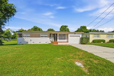 Villa ou maison à Orlando, Floride 3 chambres, 120.77 m2 № 2149823