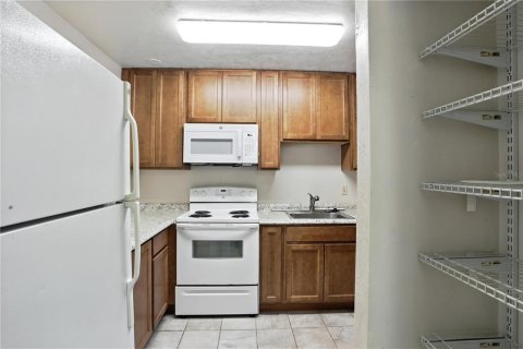 Condominio en venta en Gainesville, Florida, 3 dormitorios, 114.08 m2 № 1894722 - foto 6