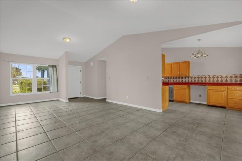 Casa en venta en Kissimmee, Florida, 3 dormitorios, 116.78 m2 № 1904127 - foto 27