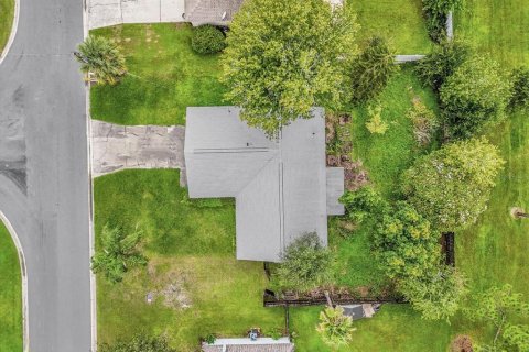 Casa en venta en Kissimmee, Florida, 3 dormitorios, 116.78 m2 № 1904127 - foto 8