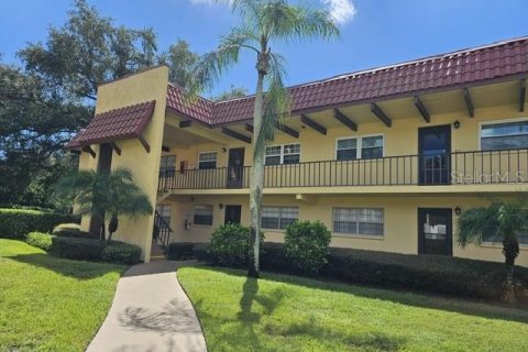 Condo in Largo, Florida, 2 bedrooms  № 2378304