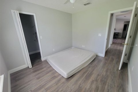 House in Jacksonville, Florida 4 bedrooms, 192.31 sq.m. № 1902487 - photo 19