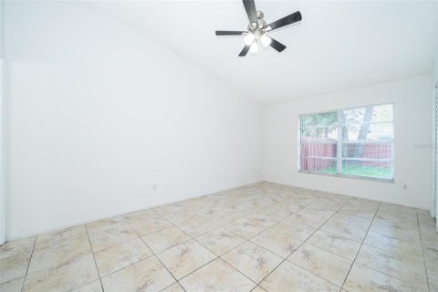 Touwnhouse à louer à Winter Park, Floride: 2 chambres, 96.43 m2 № 1801327 - photo 12