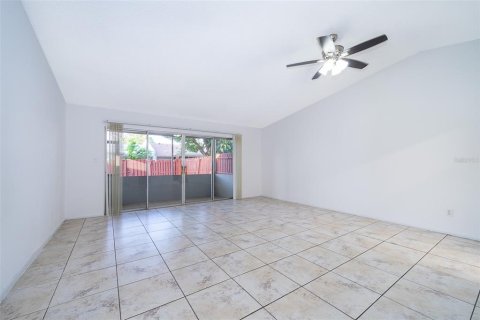 Touwnhouse à louer à Winter Park, Floride: 2 chambres, 96.43 m2 № 1801327 - photo 8