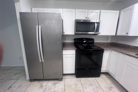 Touwnhouse à louer à Winter Park, Floride: 2 chambres, 96.43 m2 № 1801327 - photo 5