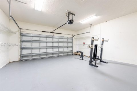 Touwnhouse à louer à Hialeah, Floride: 2 chambres, 122.26 m2 № 2077986 - photo 20