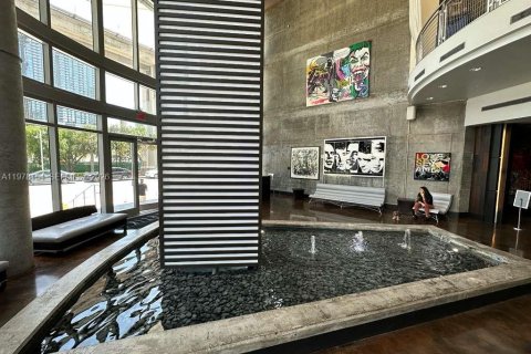 Copropriété à vendre à Miami, Floride: 59.27 m2 № 2042040 - photo 4