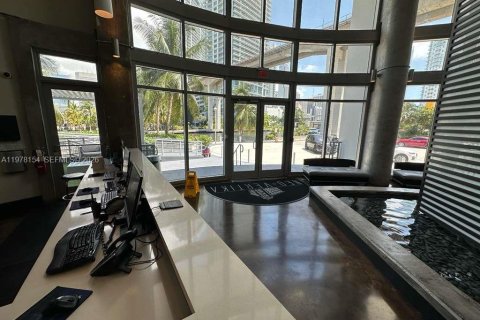 Copropriété à vendre à Miami, Floride: 59.27 m2 № 2042040 - photo 5
