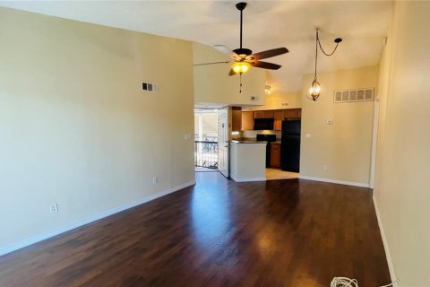 Condominio en venta en Orlando, Florida, 2 dormitorios, 80.27 m2 № 1508205 - foto 2