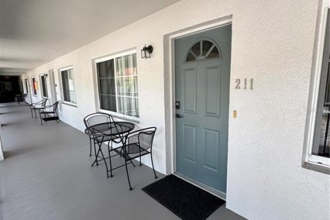 Copropriété à louer à Bradenton, Floride: 2 chambres, 84.73 m2 № 2213272 - photo 3