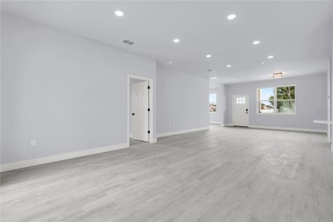 Villa ou maison à vendre à Kissimmee, Floride: 4 chambres, 206.61 m2 № 2295232 - photo 7