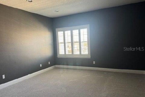 House in Orlando, Florida 4 bedrooms, 333.7 sq.m. № 2226755 - photo 6