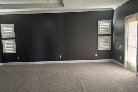 House in Orlando, Florida 4 bedrooms, 333.7 sq.m. № 2226755 - photo 8
