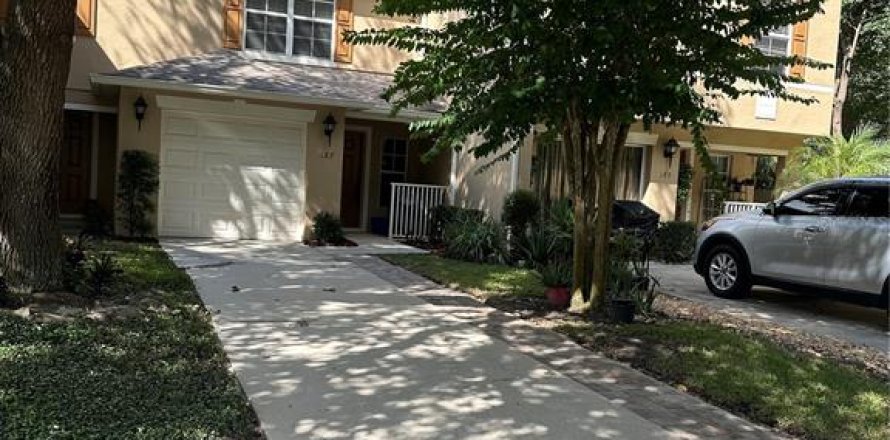 Touwnhouse à Altamonte Springs, Floride 2 chambres, 121.14 m2 № 2386112