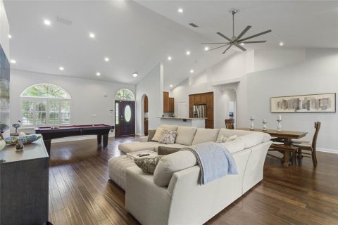House in Windermere, Florida 4 bedrooms, 314.94 sq.m. № 2104586 - photo 8