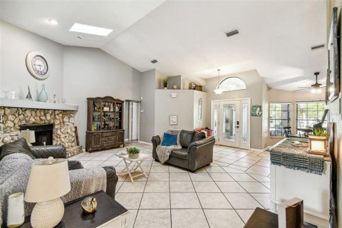 Villa ou maison à vendre à Winter Haven, Floride: 4 chambres, 220.74 m2 № 1674143 - photo 7