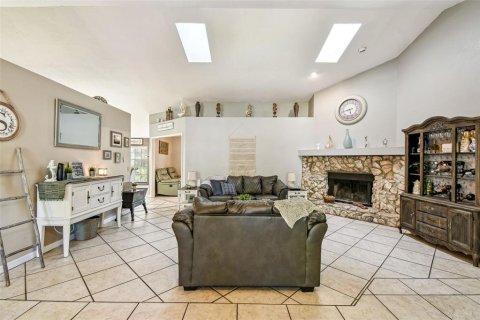 Villa ou maison à vendre à Winter Haven, Floride: 4 chambres, 220.74 m2 № 1674143 - photo 4